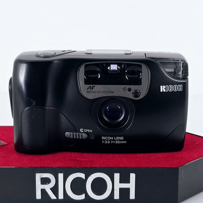 [Pre-owned] Ricoh FF-9s Date 35mm Point & Shoot Film Camera — Near Mint — Japan #5212
