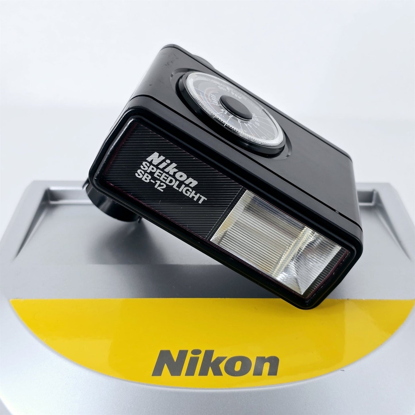 [Pre-owned] Nikon Speedlight SB-12 Shoe Mount Flash for F3 HP — Near Mint+++ — Japan #5360