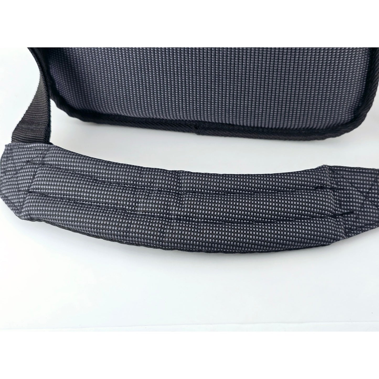 [Pre-owned] Genuine Canon Camera Lens Shoulder Bag Nylon Black — MINT — Japan #5086