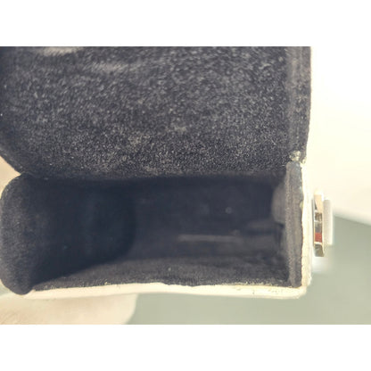 [Pre-owned] Leica 18699 Genuine Leather Camera Case White for C-LUX 2 — Unused — Japan #2477