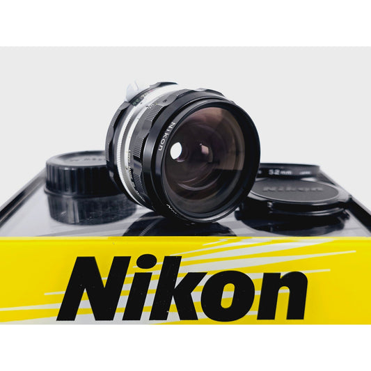 [Pre-owned] Nikon Nikkor-H Auto 28mm F3.5 Non-Ai MF Lens — Near MINT — Japan #2624