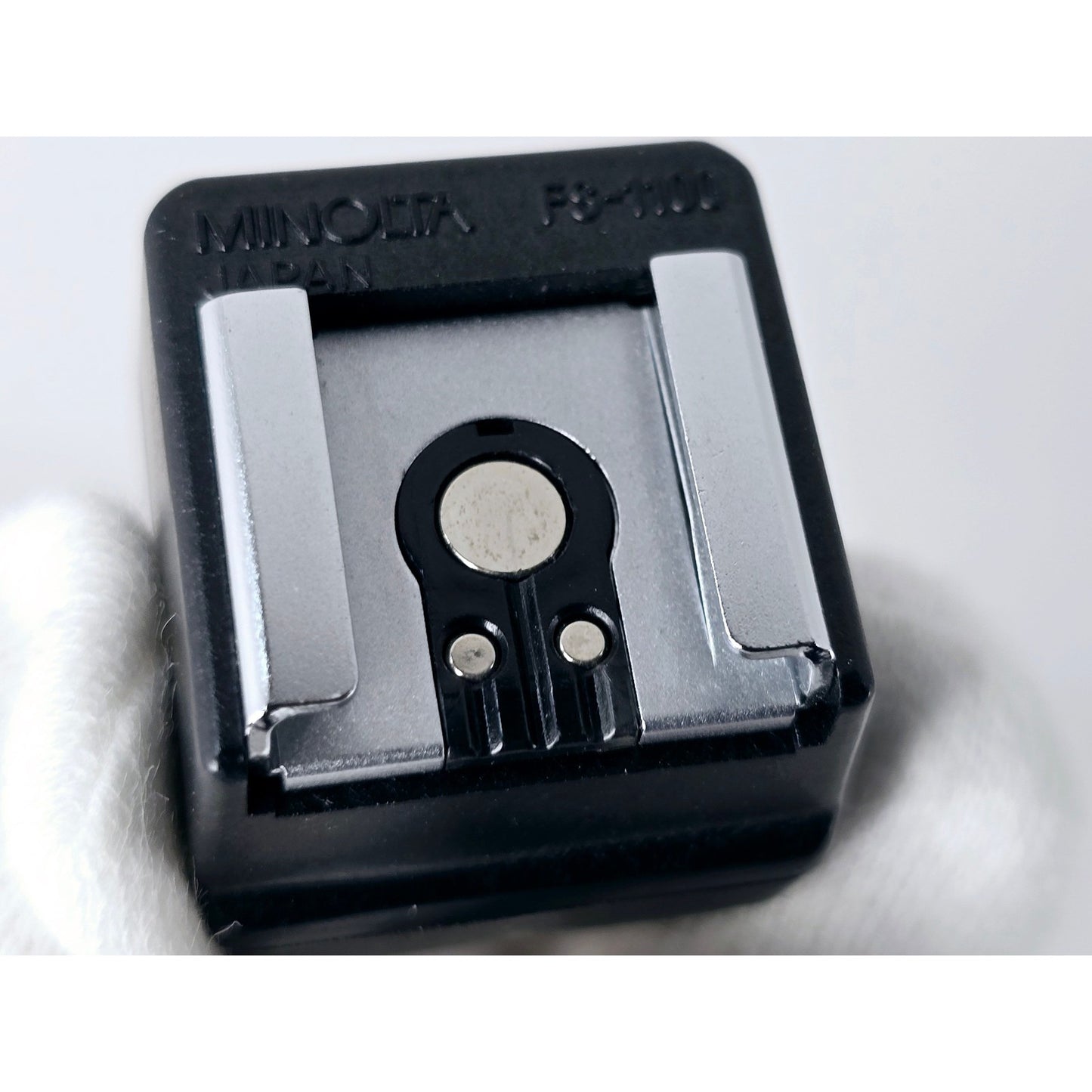[Pre-owned] Minolta FS-1100 Flash Hot Shoe Adapter — Unused — Japan #4427