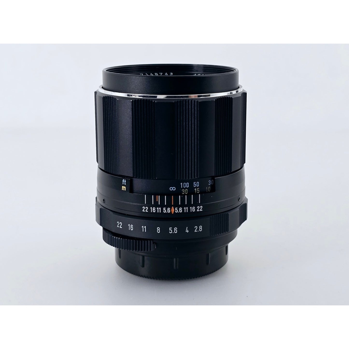 [Pre-owned] Pentax Super Multi Coated Takumar 105mm F2.8 SMC MF Lens M42 — Near MINT — Japan #4759