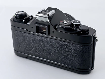 [Pre-owned] Canon AV-1 SLR Film Camera with New FD 50mm f/1.8 Lens — Near Mint — Japan #4929