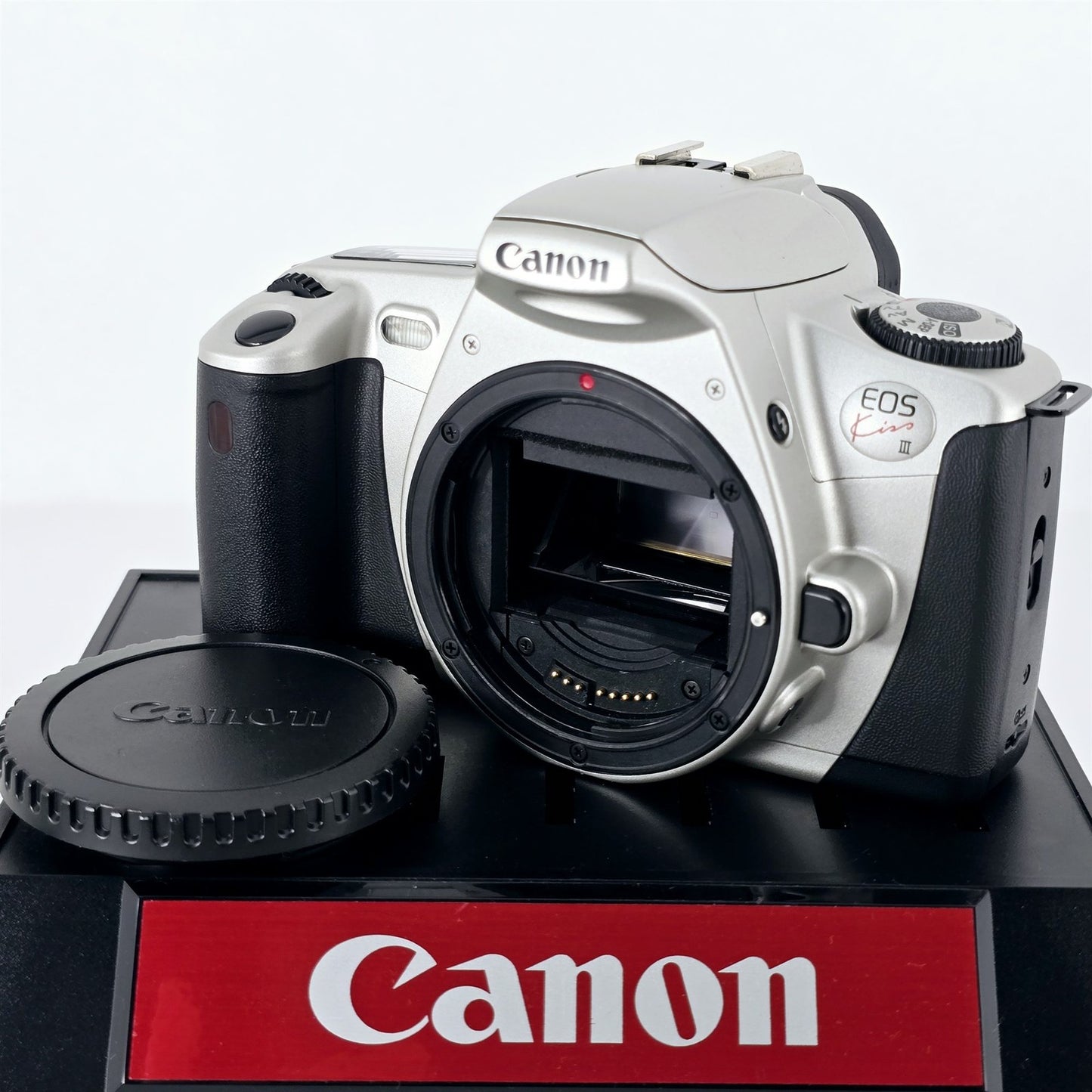 [Pre-owned] Canon EOS Kiss III AF 35mm Film Camera Body — Top Mint — Japan #5420
