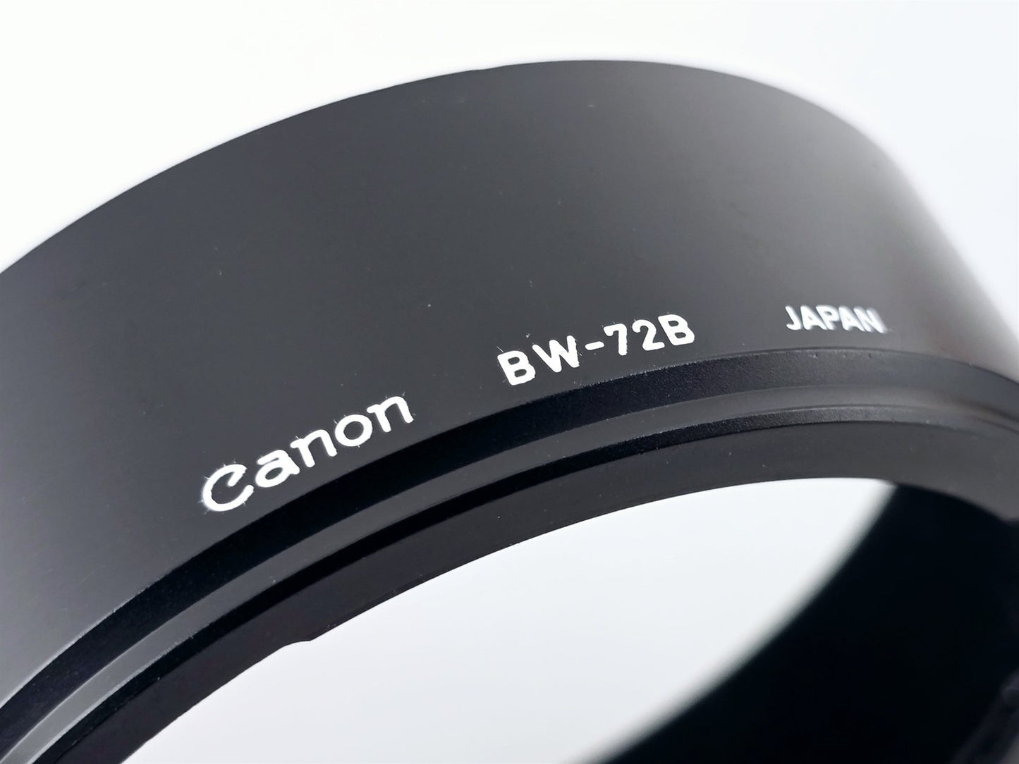 [Pre-owned] Canon BW-72B Lens Hood for FD 35-105mm F3.5 — Near Mint — Japan #5346