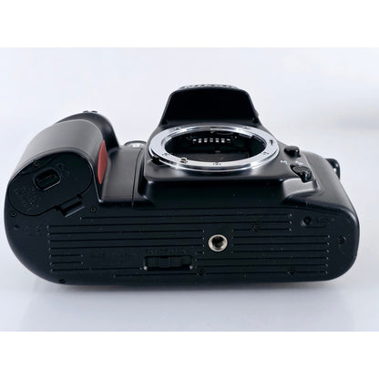 [Pre-owned] Nikon F60 35mm Film SLR Camera (Body Only) — MINT — Japan #3830