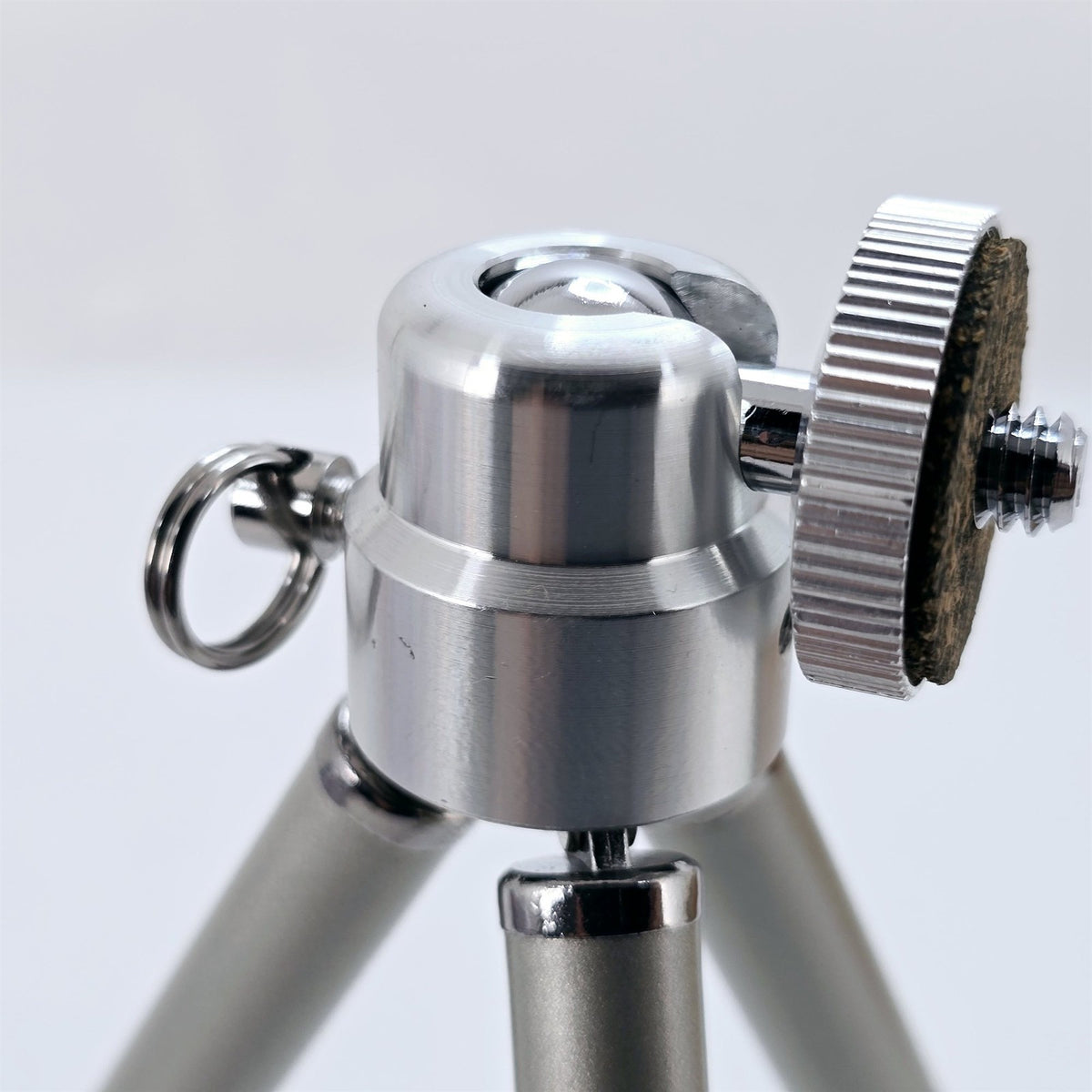 [Pre-owned] Canon Active Mini Tripod for IXY Digital Compact Camera — Mint — Japan #5723