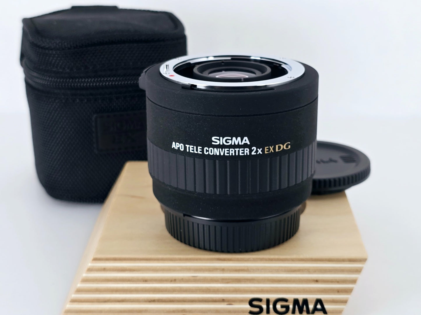 [Pre-owned] Sigma APO Tele Converter 2x EX DG for Nikon F Mount — Near MINT+++ — Japan #5193