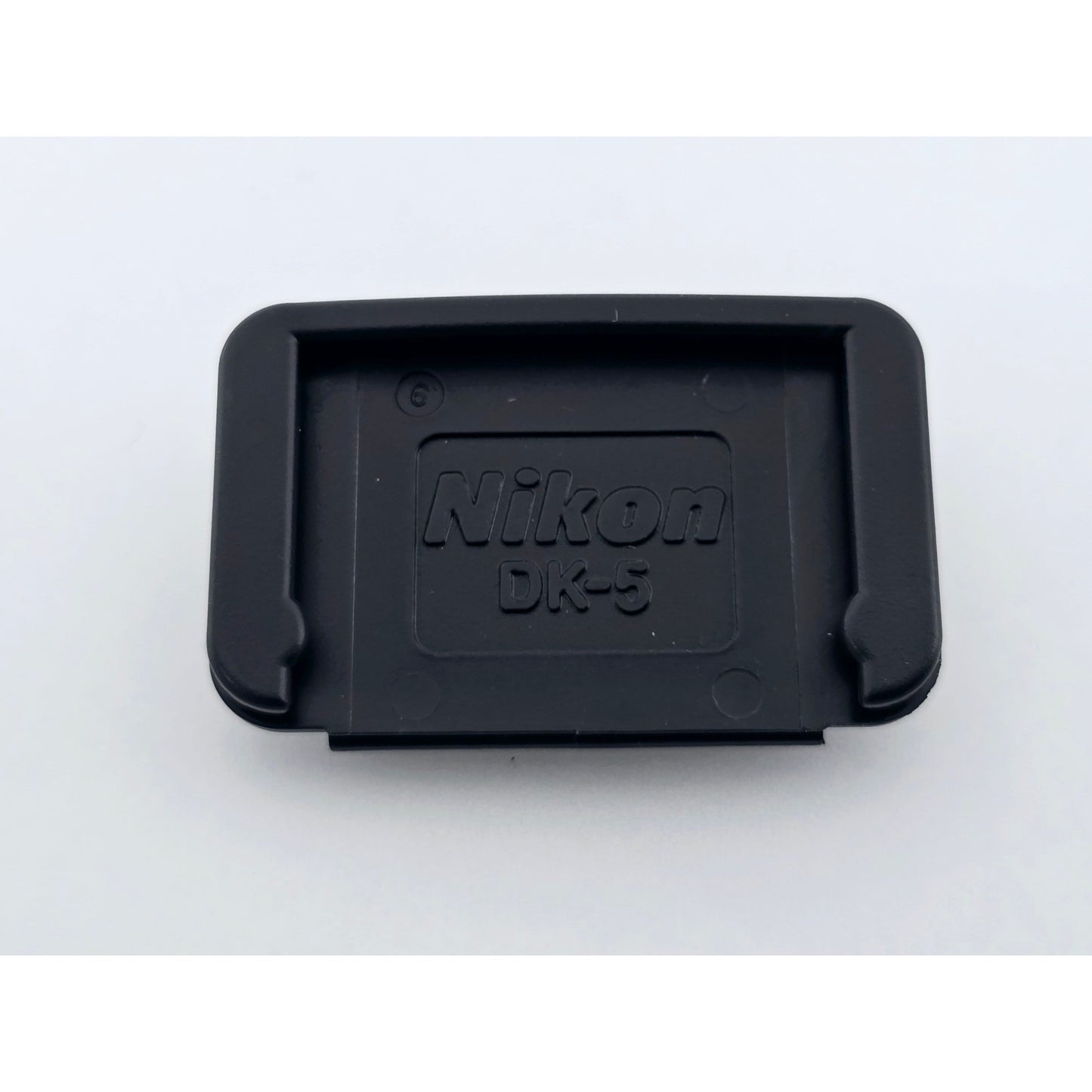 [Pre-owned] Nikon F Mount Body Cap / DK-5 Eyepiece / Plastic Hot Shoe Cover Set — Unused — Japan #4963