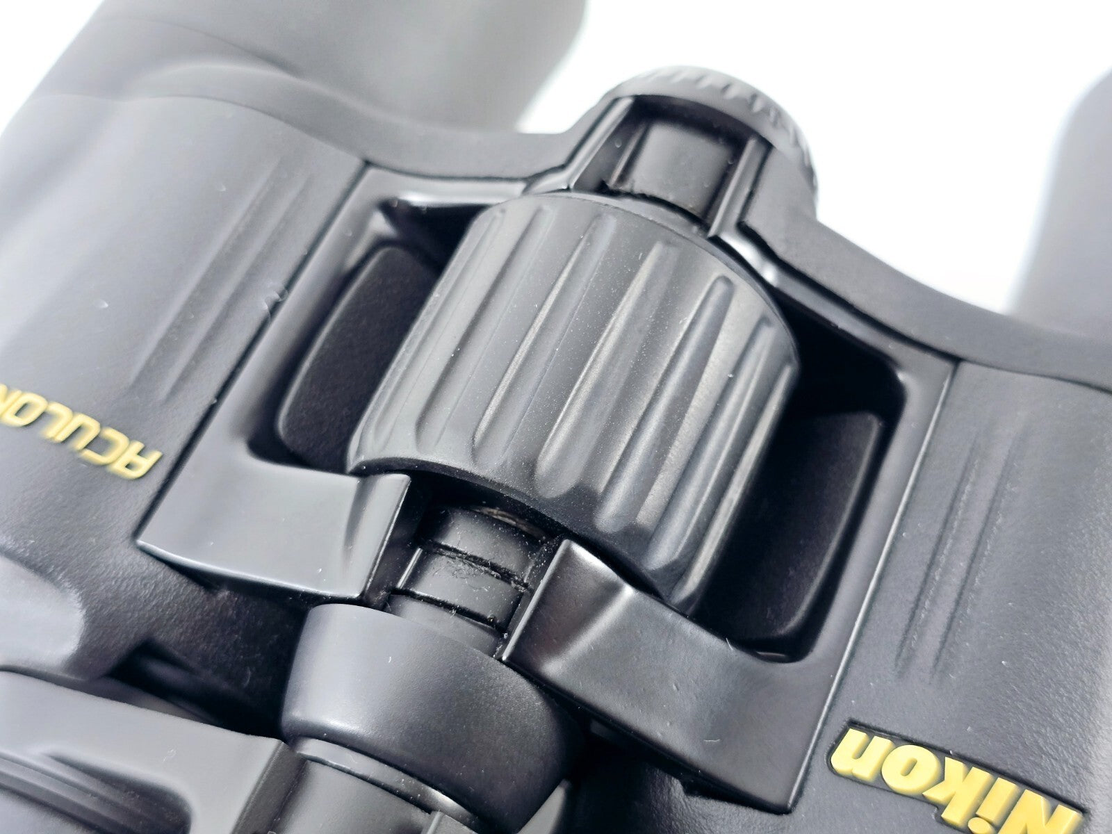 🌸[MINT] Nikon Aculon A211 8-18x42 Porro Prism Zoom Binocular w/Case From JAPAN