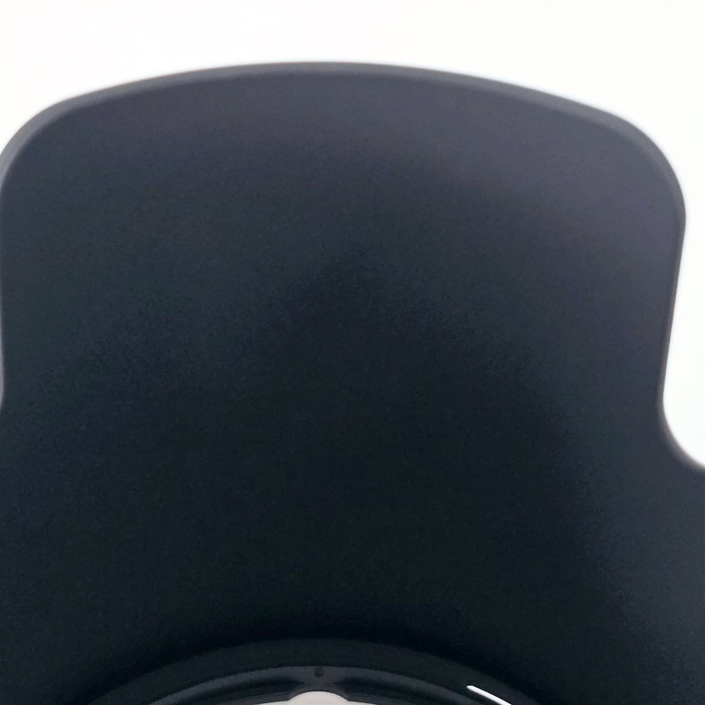[Pre-owned] Genuine Nikon HB-82 Lens Hood for 24-70mm f/2.8E ED VR AF-S — Unused — Japan #5233