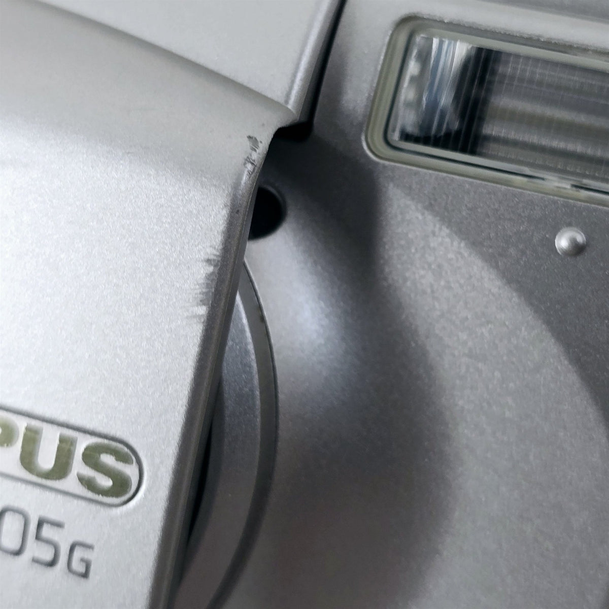 [Pre-owned] Olympus Superzoom 105G Point & Shoot 35mm Film Camera — Near Mint — Japan #5847