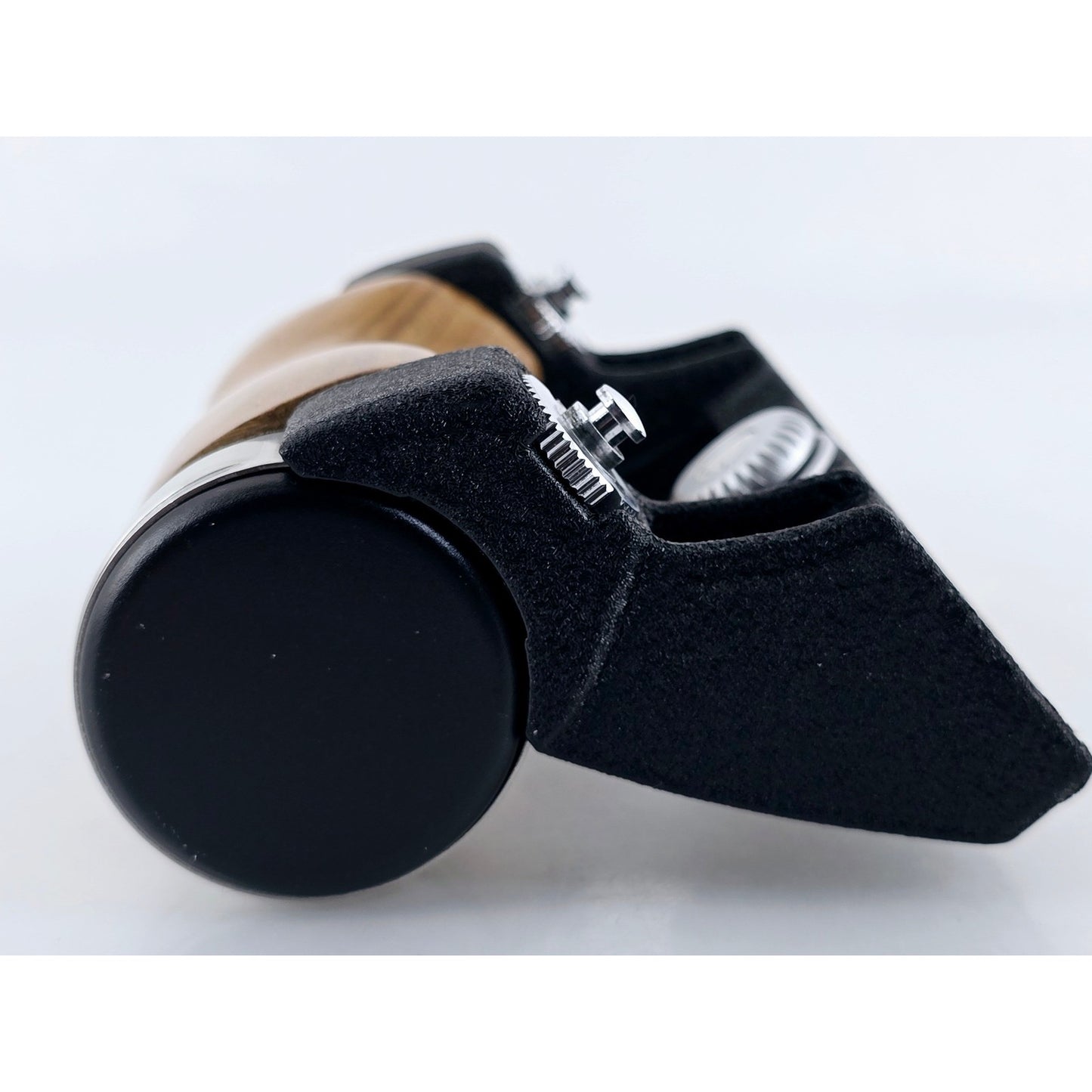 [Pre-owned] Asahi Pentax Hand Wood Grip w/ Hot Shoe for 67 67II 6x7 — Near MINT — Japan #3326