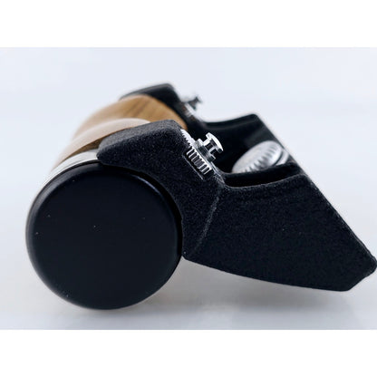 [Pre-owned] Asahi Pentax Hand Wood Grip w/ Hot Shoe for 67 67II 6x7 — Near MINT — Japan #3326