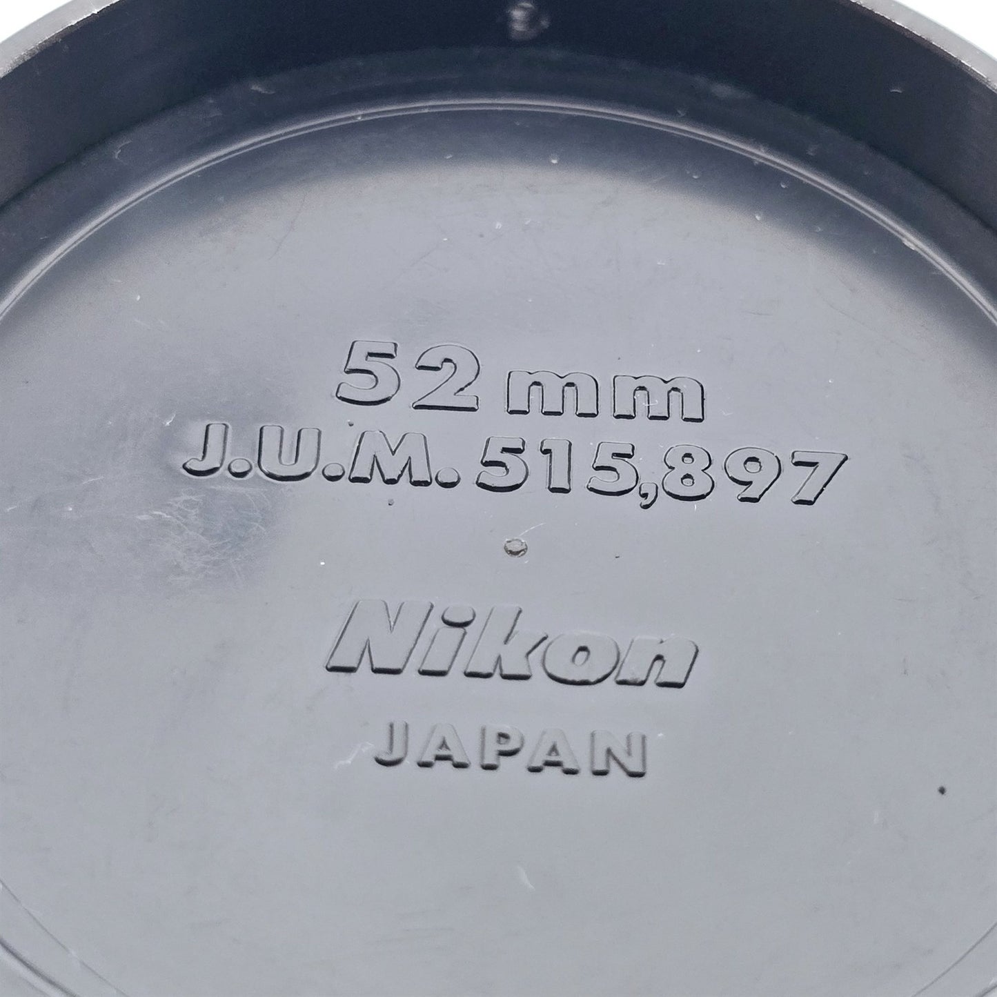 [Pre-owned] Nikon Nikkor 52mm Pin-Type Clip-On Front Lens Cap (Set of 2) — Near Mint — Japan #5532