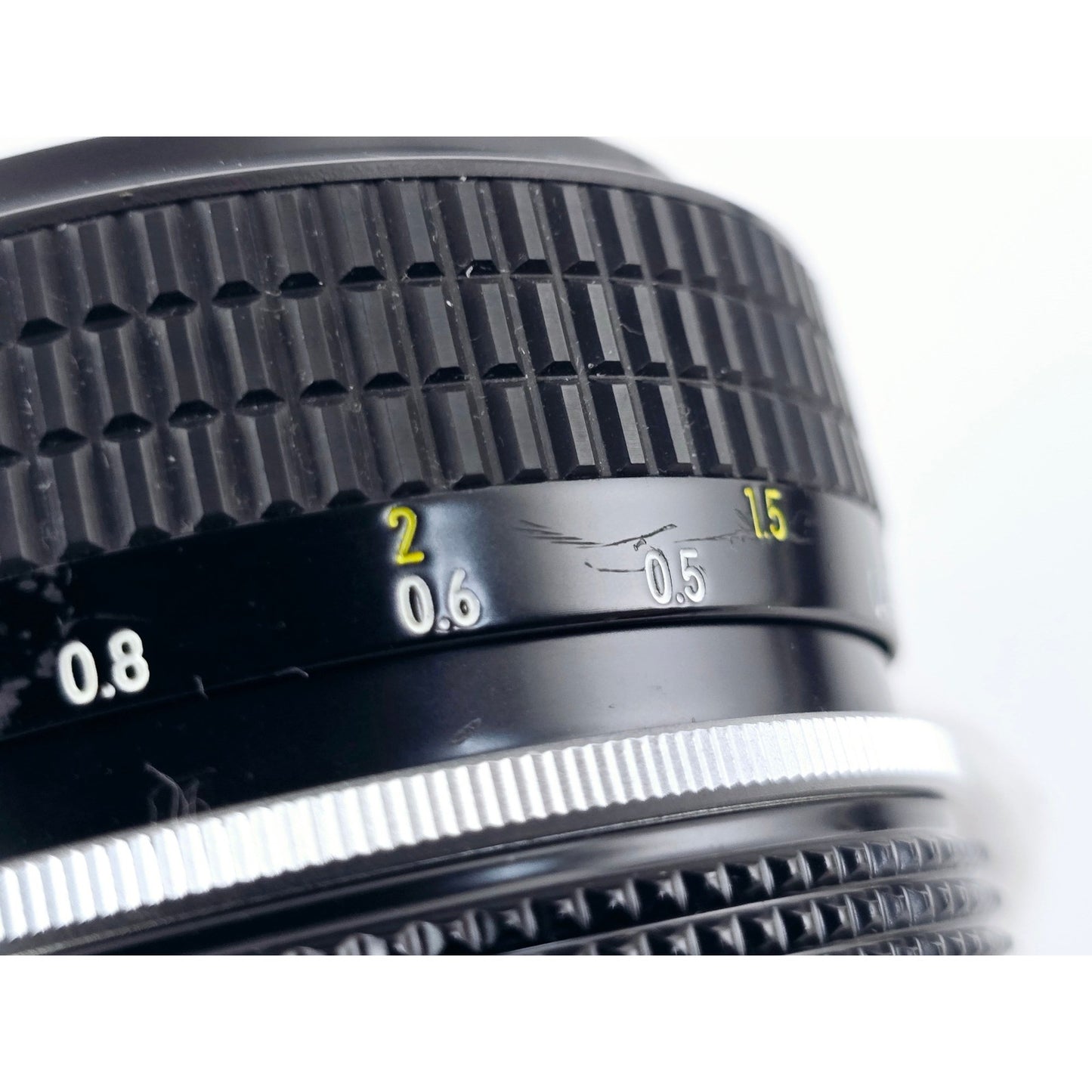 [Pre-owned] Nikon Non-Ai Nikkor 28mm F3.5 Wide Angle MF Lens — Near MINT — Japan #4415