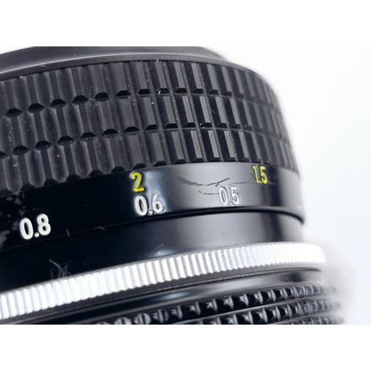 [Pre-owned] Nikon Non-Ai Nikkor 28mm F3.5 Wide Angle MF Lens — Near MINT — Japan #4415
