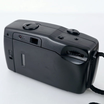 [Pre-owned] Sanrio Bad Badtz-Maru 35mm Point & Shoot Film Camera Black — Near Mint — Japan #5754