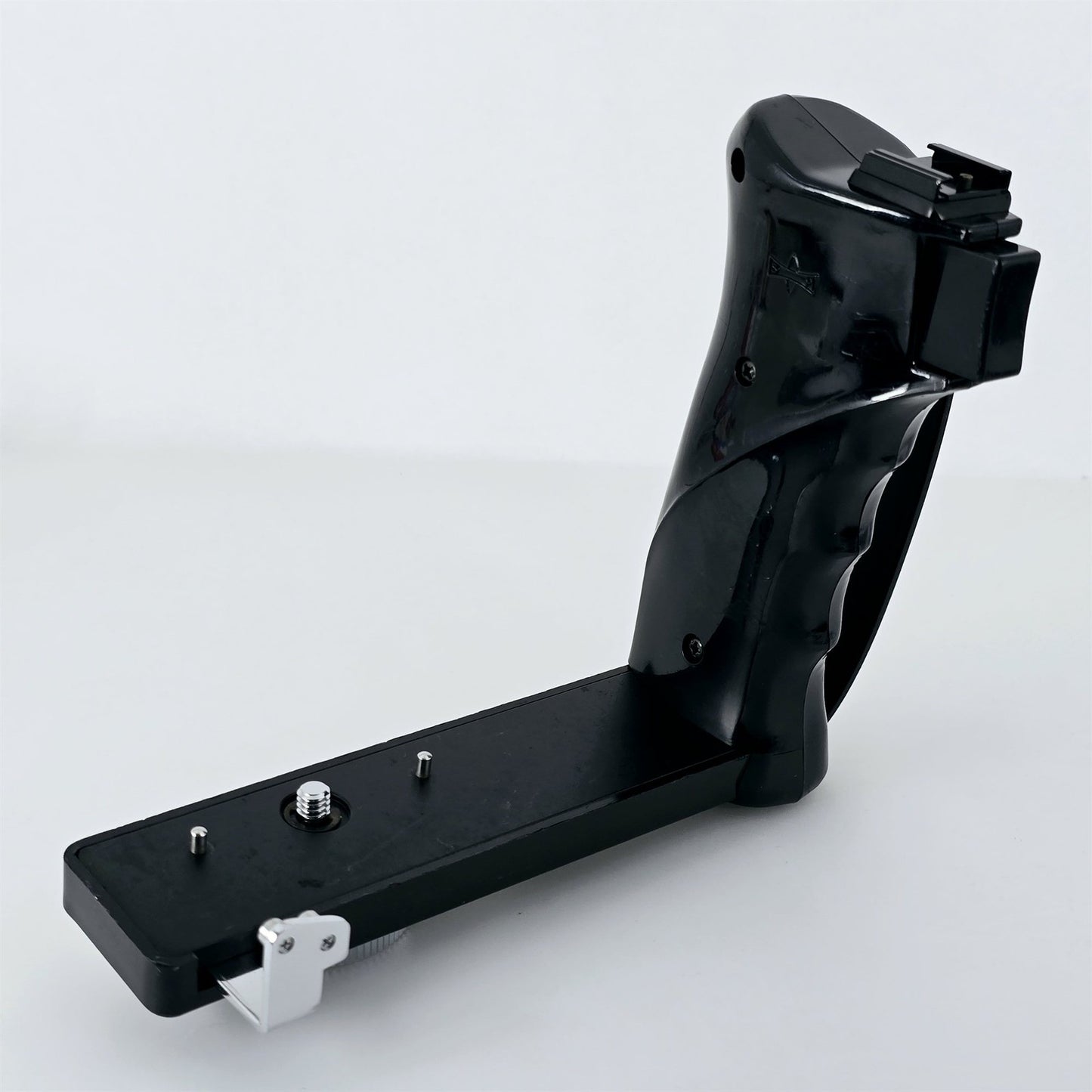 [Pre-owned] Mamiya Left Hand Grip for M645 C330 C220 RB67 RZ67 — Excellent+++++ — Japan #5312