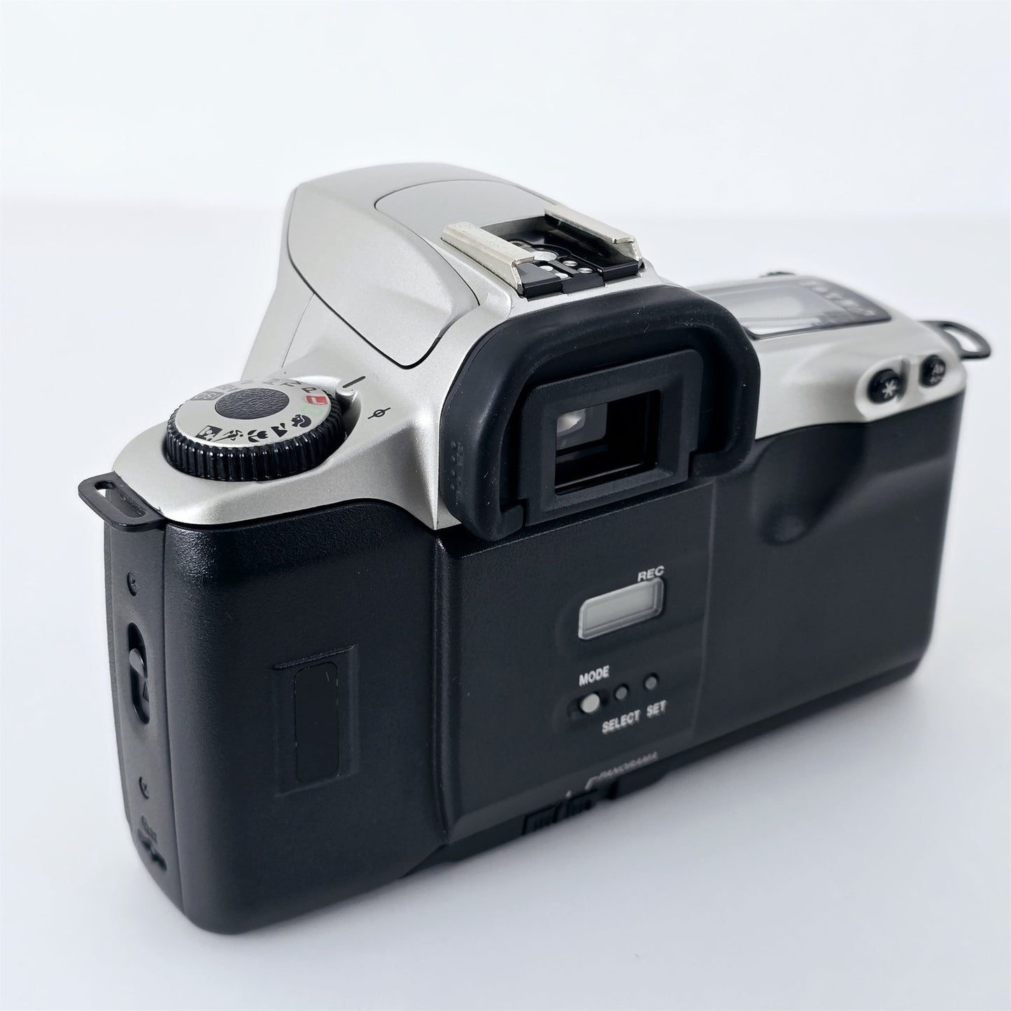 [Pre-owned] Canon EOS Kiss III 35mm AF SLR Film Camera (Body Only) — Mint — Japan #5419