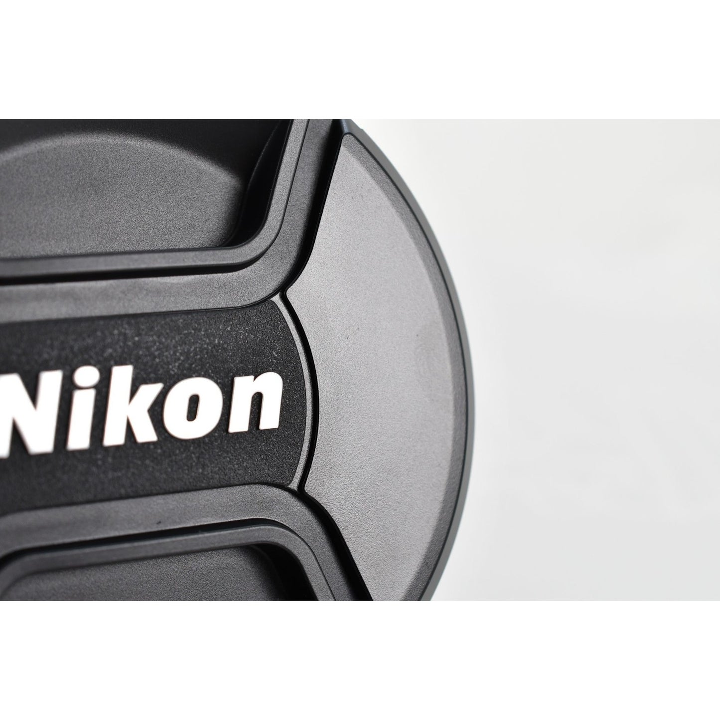 [Pre-owned] Nikon LC-77B Lens Cap for Nikkor Z 20mm f1.8 S / 70-200mm VR — Top MINT — Japan #2265