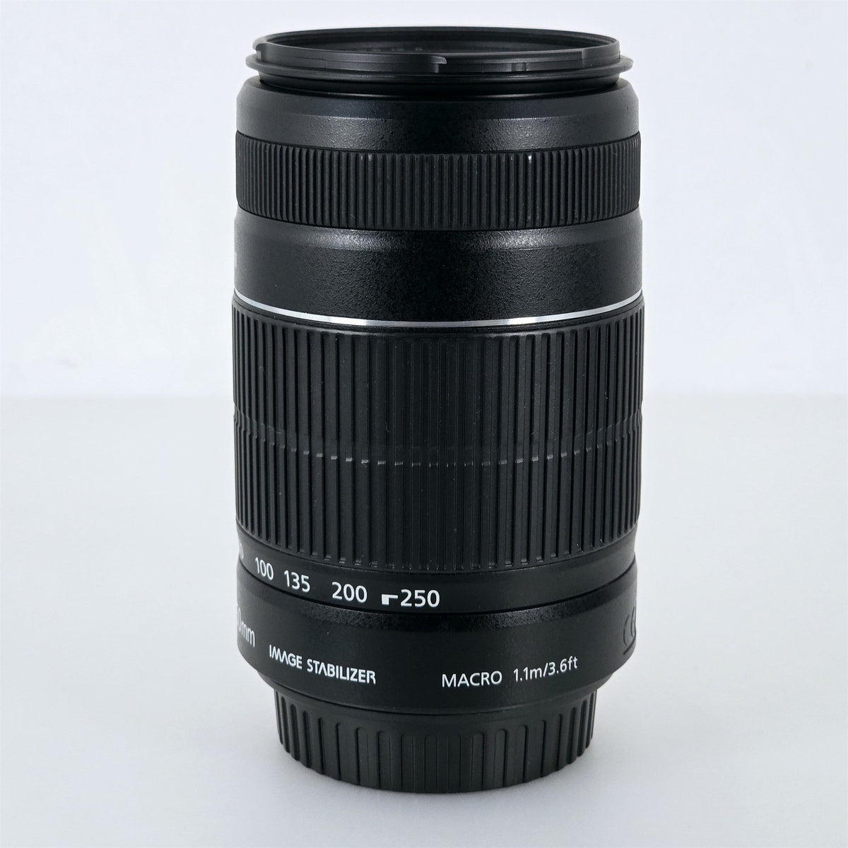 [Pre-owned] Canon EF-S 55-250mm f/4-5.6 IS II Zoom AF Lens — Near Mint+++ — Japan #5773