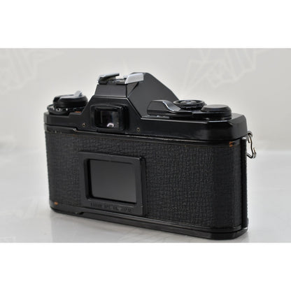 [Pre-owned] Pentax MV1 SLR 35mm Film Camera Body — Near MINT — Japan #2022