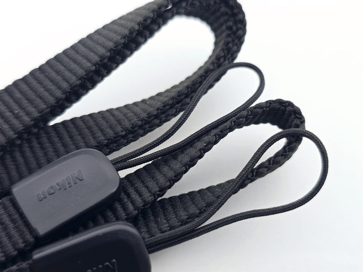 [Pre-owned] Genuine Nikon AN-CP23 Camera Strap — Unused — Japan #5226