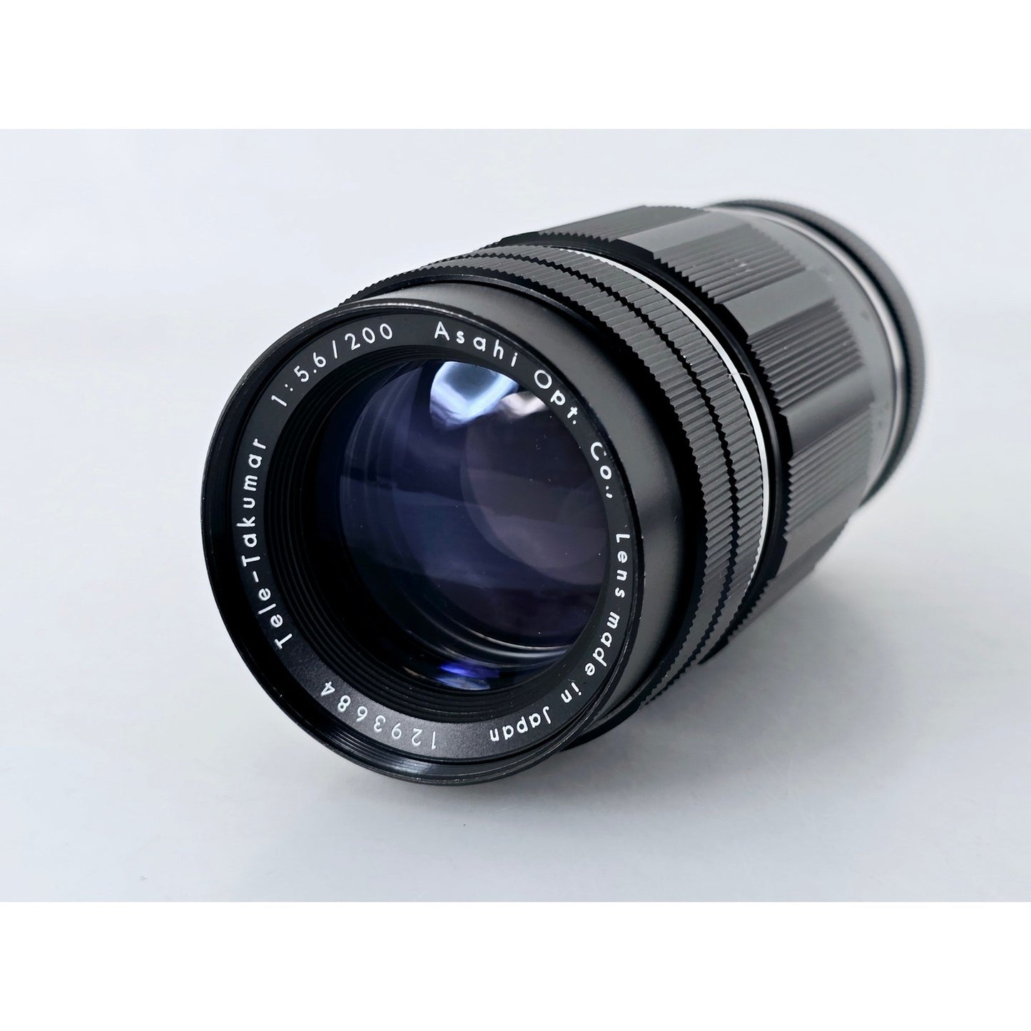 [Pre-owned] Asahi Opt Tele-Takumar 200mm F5.6 MF Lens Pentax M42 — Near MINT — Japan #4061