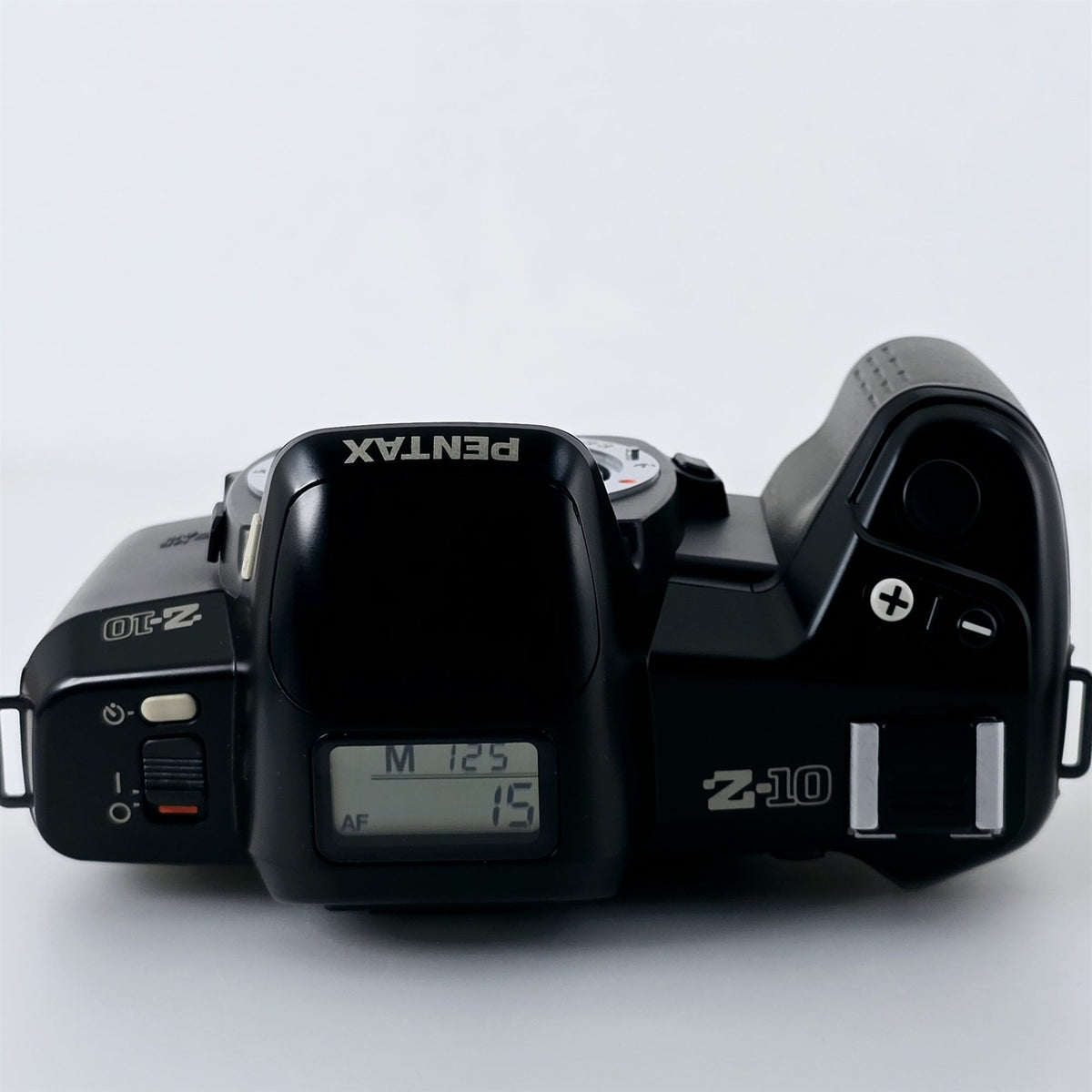 [Pre-owned] Pentax Z-10 35mm Film SLR Camera Body — Mint — Japan #5511