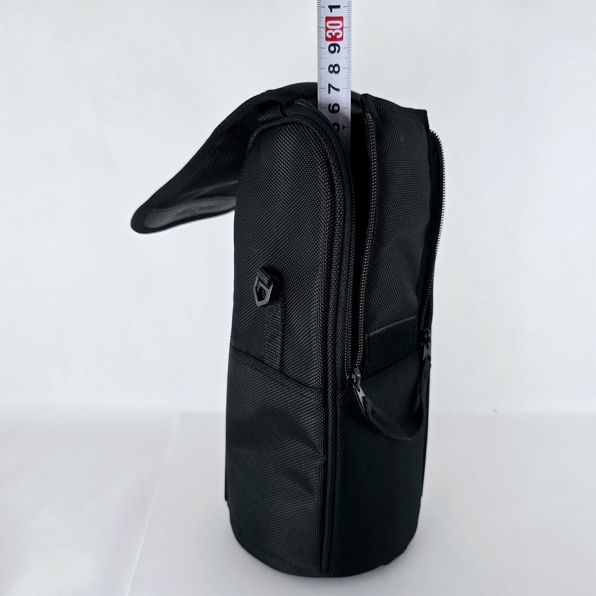 [Pre-owned] Genuine Nikon CL-M2 Soft Lens Case — Mint — Japan #5225