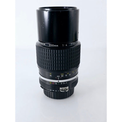 [Pre-owned] Nikon Ai Nikkor 200mm F4 MF Telephoto Lens — Near MINT — Japan #2807