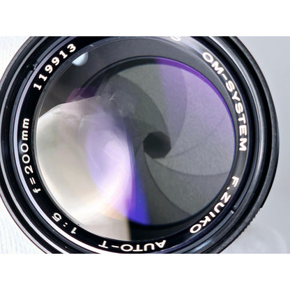 [Pre-owned] Olympus F.Zuiko Auto-T 200mm F5 MF Telephoto Lens — Near MINT+++ — Japan #4362