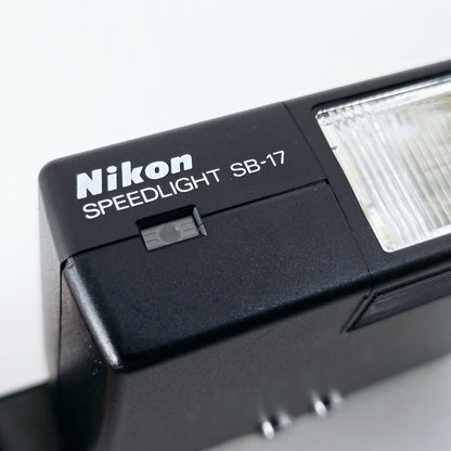 [Pre-owned] Nikon Speedlight SB-17 TTL Shoe Mount Flash for F3 F3HP — Near Mint — Japan #5467