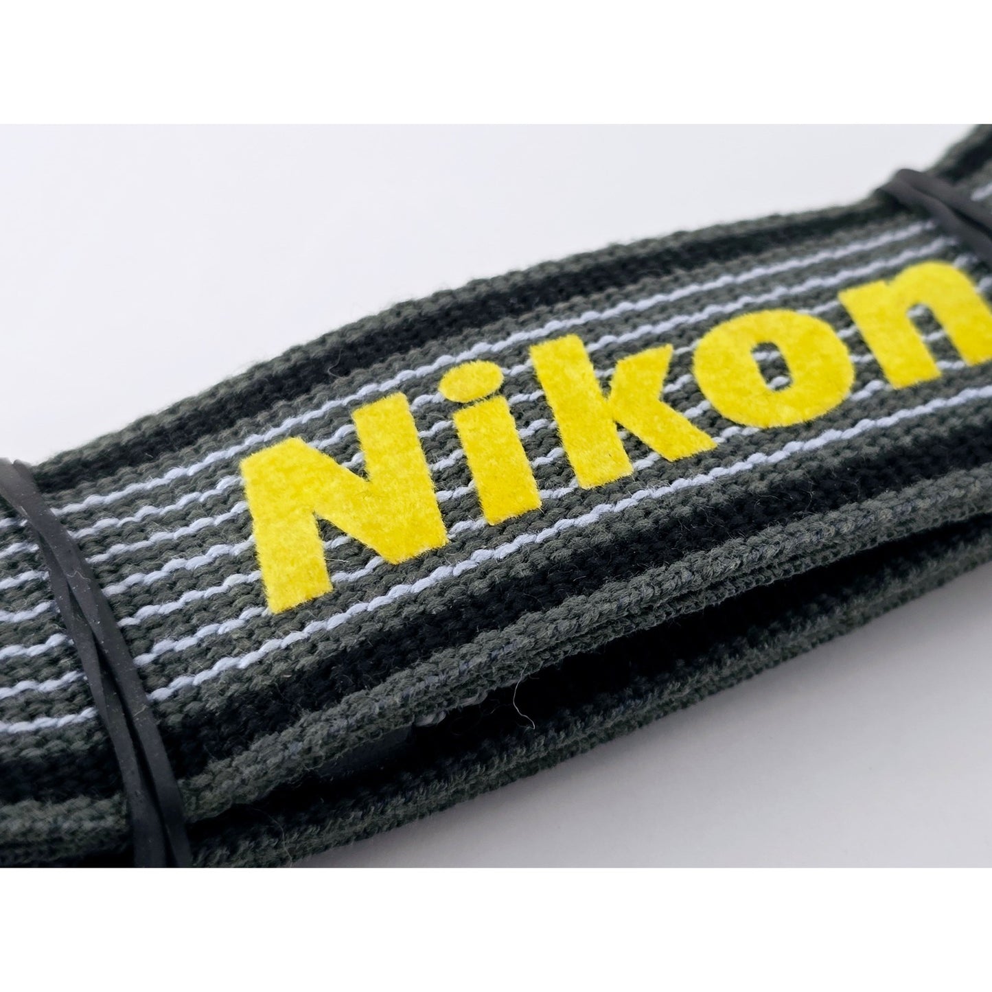 [Pre-owned] Nikon US F55 SLR 35mm Film Camera with AF 35-80mm F4-5.6 D Lens — MINT — Japan #4775