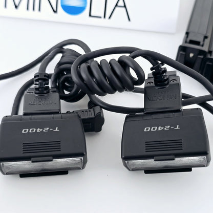 [Pre-owned] Minolta Macro Twin Flash 2400 Set with Diffuser, Holder, Adapter & Cord Reel — Mint — Japan #5687