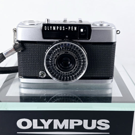 [Pre-owned] Olympus Pen EE-3 35mm Half Frame Film Camera — Near Mint — Japan #5483