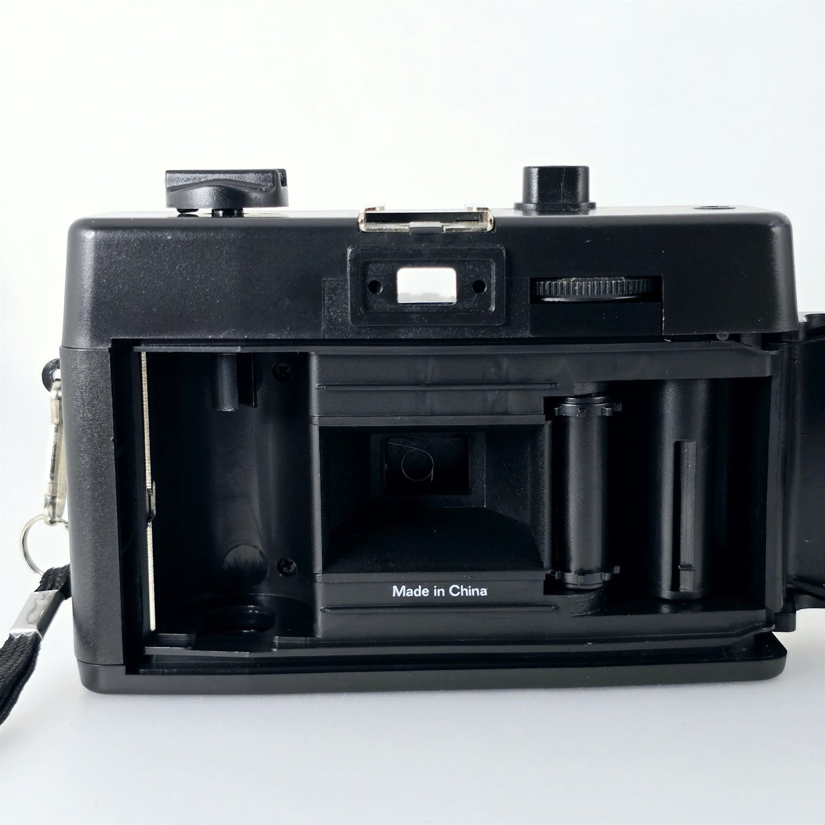 [Pre-owned] Holga 135 35mm Point & Shoot Film Camera Black — Mint — Japan #5466