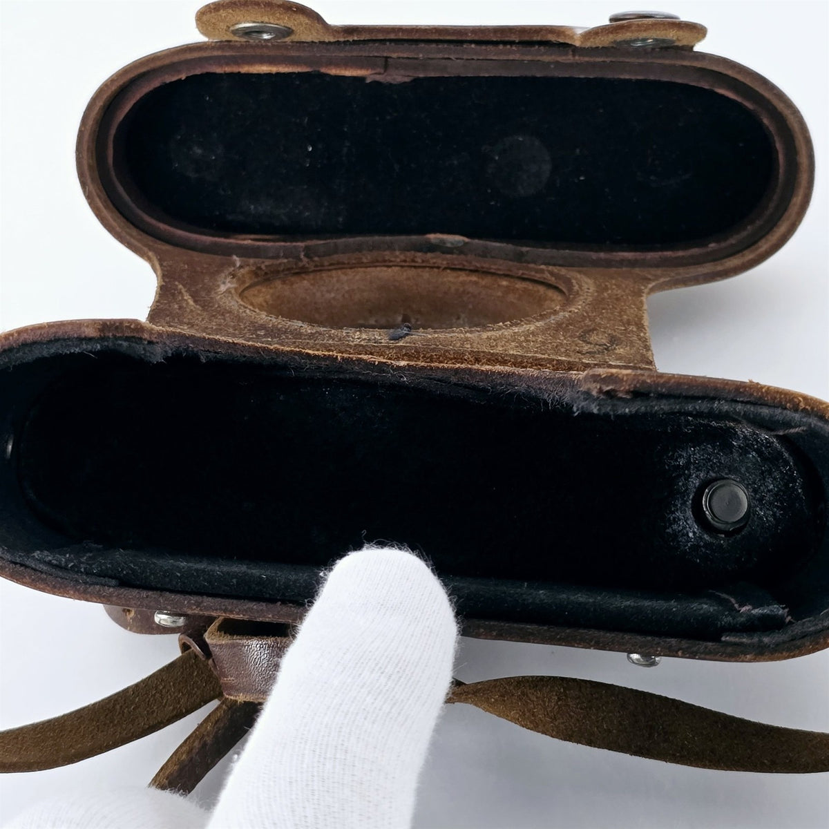 [Pre-owned] Vintage Leica Brown Leather Hard Camera Case — Excellent+++++ — Japan #5455