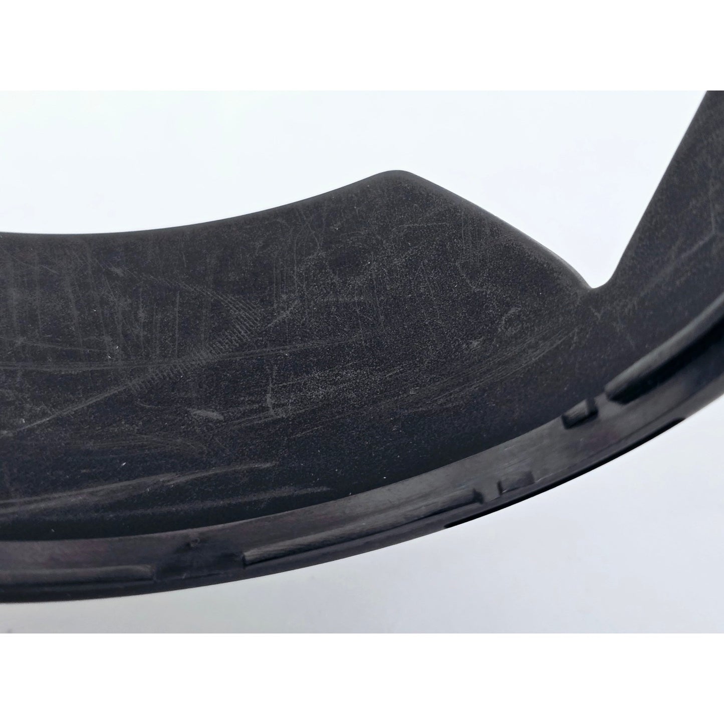 [Pre-owned] Nikon HB-28 Bayonet Lens Hood for AF-S 24-85mm f/3.5-4.5G — Near MINT — Japan #4473