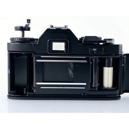 [Pre-owned] Ricoh XR 7 SLR 35mm Film Camera with Rikenon 50mm F1.7 — Near MINT — Japan #3474
