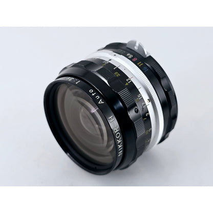 [Pre-owned] Nikon Non-Ai Nikkor-H Auto 28mm F3.5 Wide Angle MF Lens — Near MINT — Japan #3356