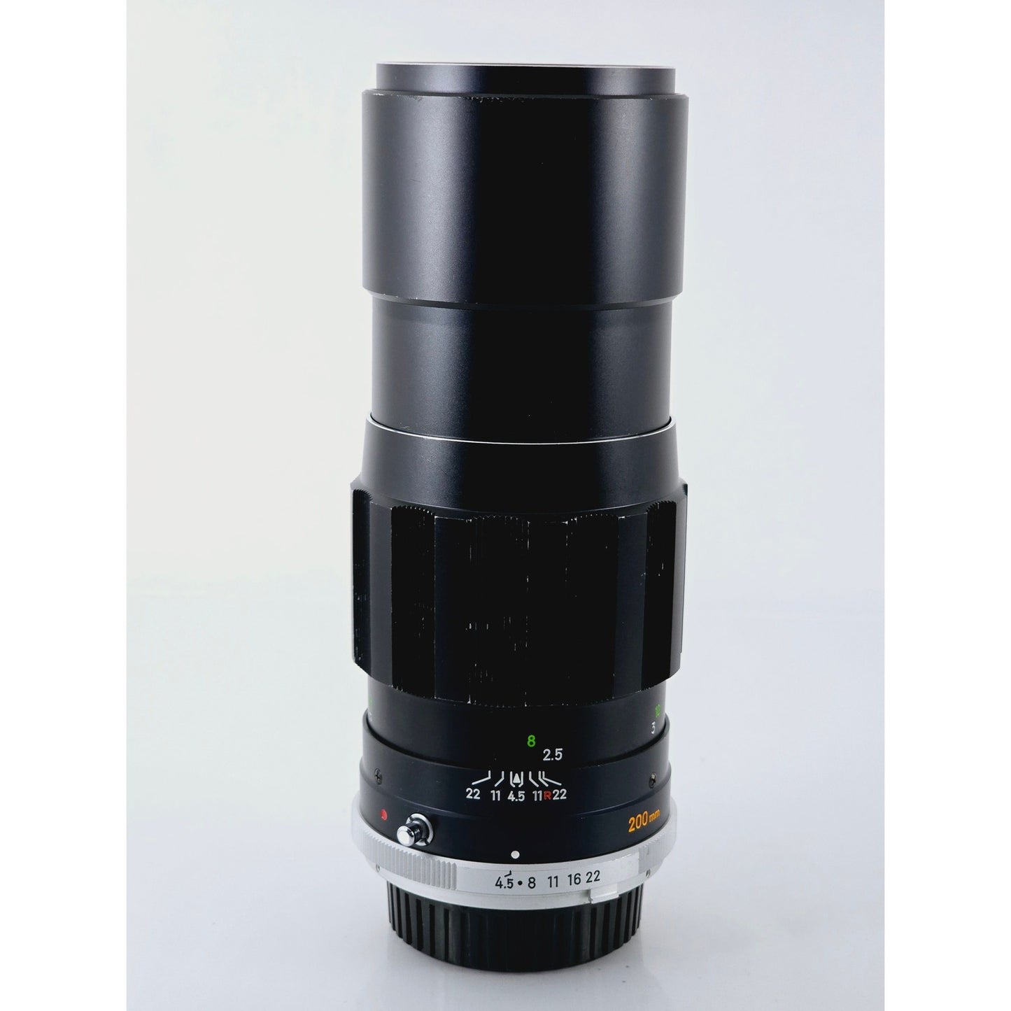 [Pre-owned] Minolta MC Tele Rokkor-PE 200mm F4.5 Telephoto MF Lens — Near MINT+++ — Japan #2598