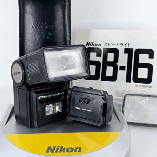 [Pre-owned] Nikon Speedlight SB-16 w/ AS-9 Shoe Mount Flash for FA FE2 FM2 — Top Mint — Japan #5302