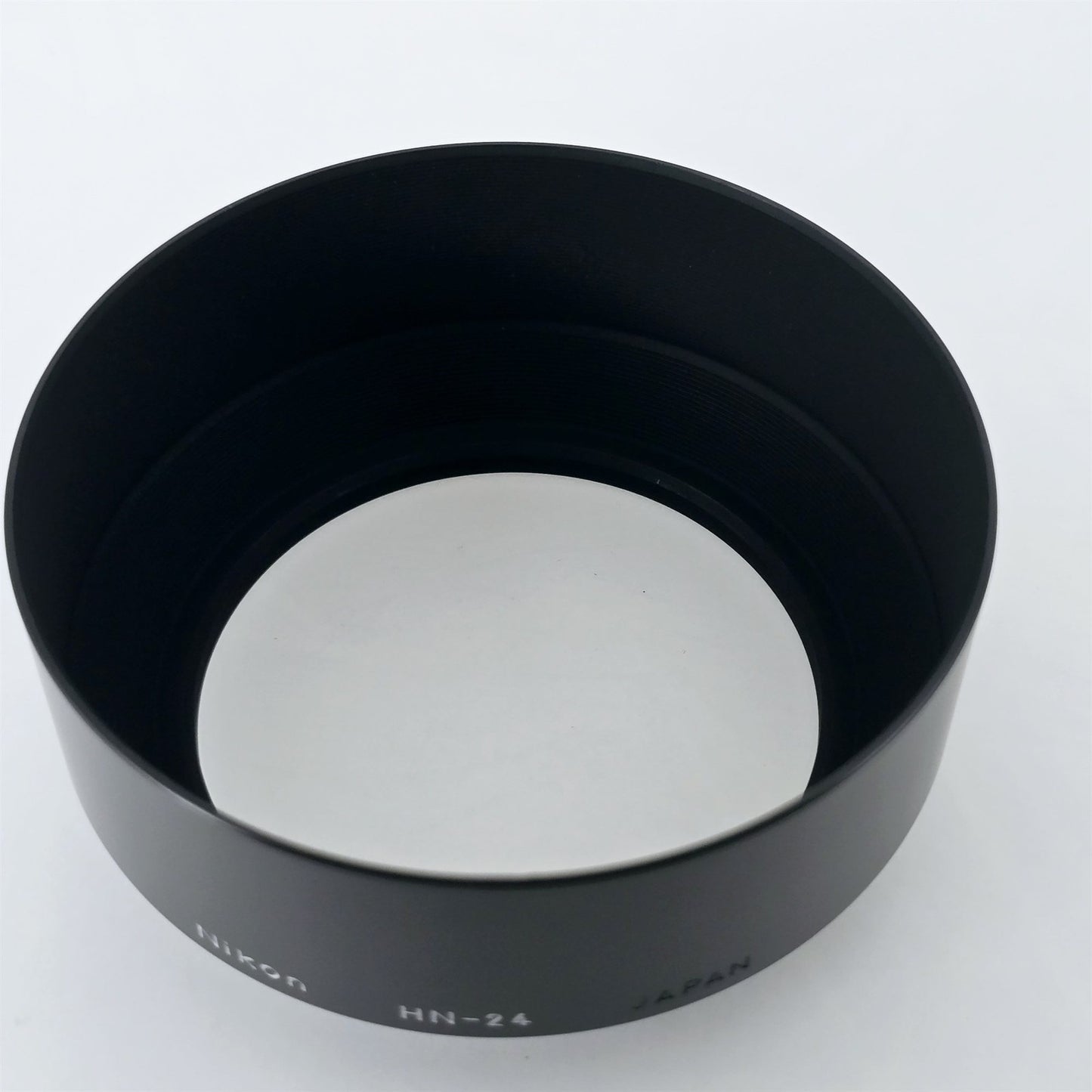 [Pre-owned] Nikon HN-24 Metal Screw-in Lens Hood 62mm for AF 70-210mm — Top Mint — Japan #5370