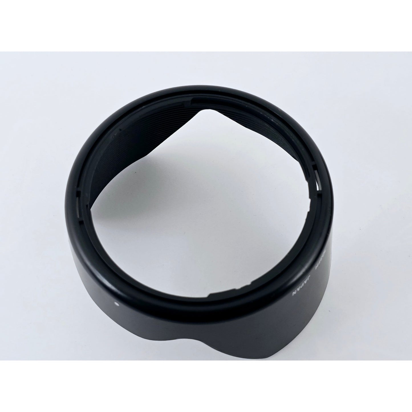 [Pre-owned] Tamron 1DFH Plastic Lens Hood for 28-200mm F/2.8-5.6 Di III — Near MINT — Japan #4730