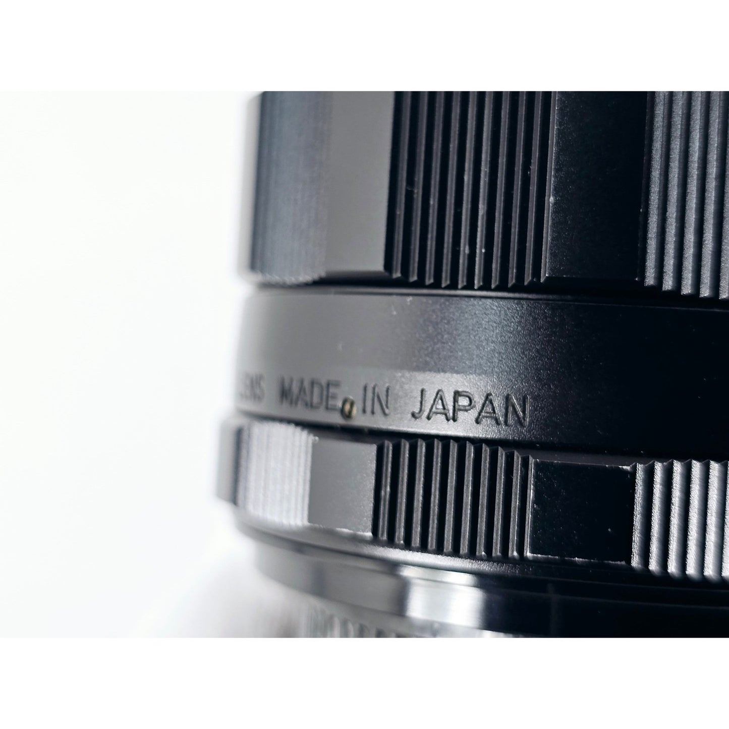 [Pre-owned] Pentax Super Multi Coated Takumar 55mm F1.8 SMC MF Lens M42 — Near MINT — Japan #4761