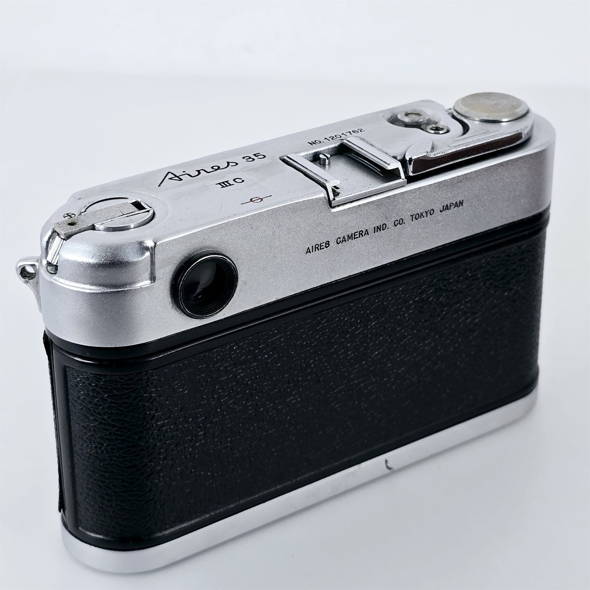 [Pre-owned] Aires 35 IIIC Rangefinder 35mm Film Camera Silver — Excellent+++++ — Japan #5656