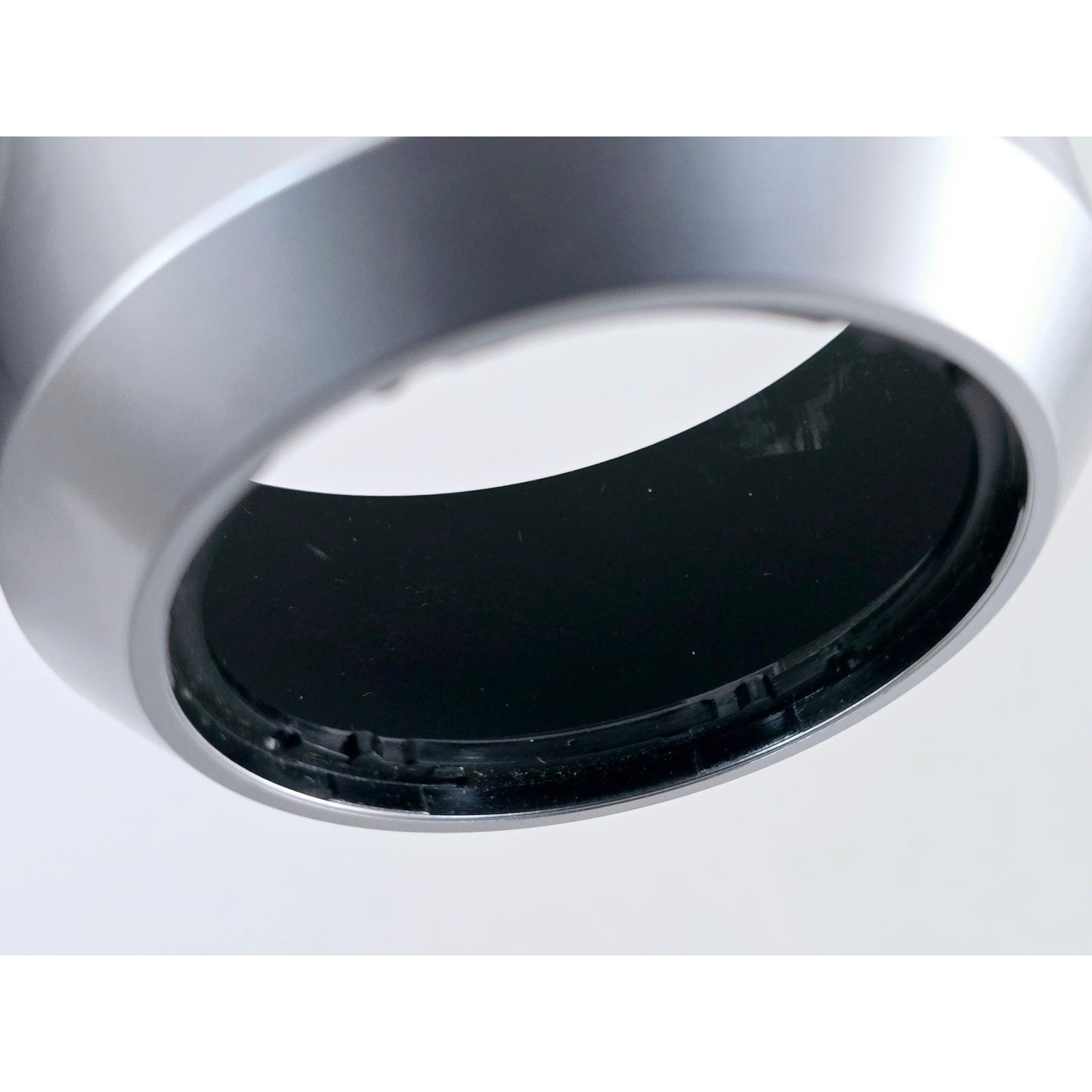 [Pre-owned] Olympus Pen LH-40B Lens Hood Silver for M.Zuiko Digital 45mm F1.8 — MINT — Japan #4088